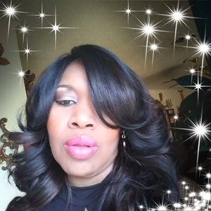 Meet your Posher, Christal